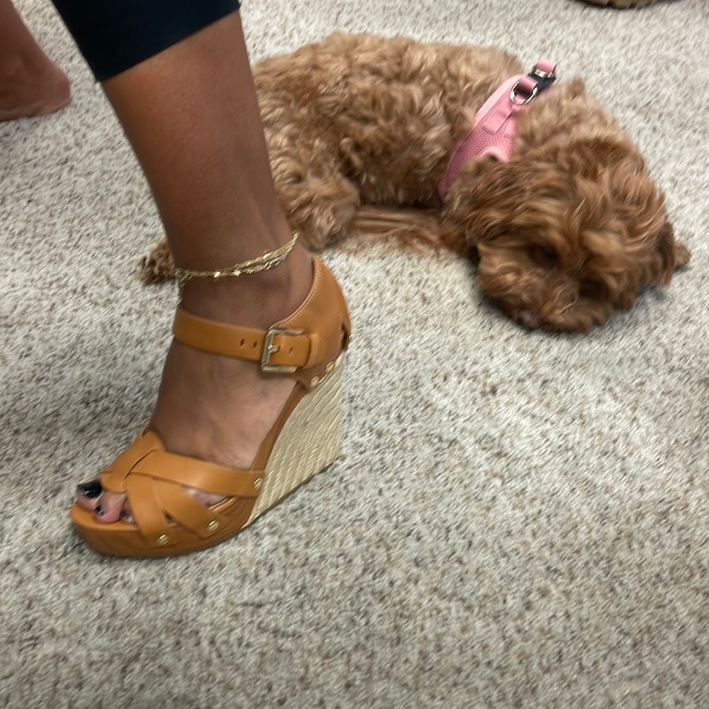 BNWOT Michael Kors jetset6 studded wedge sandal